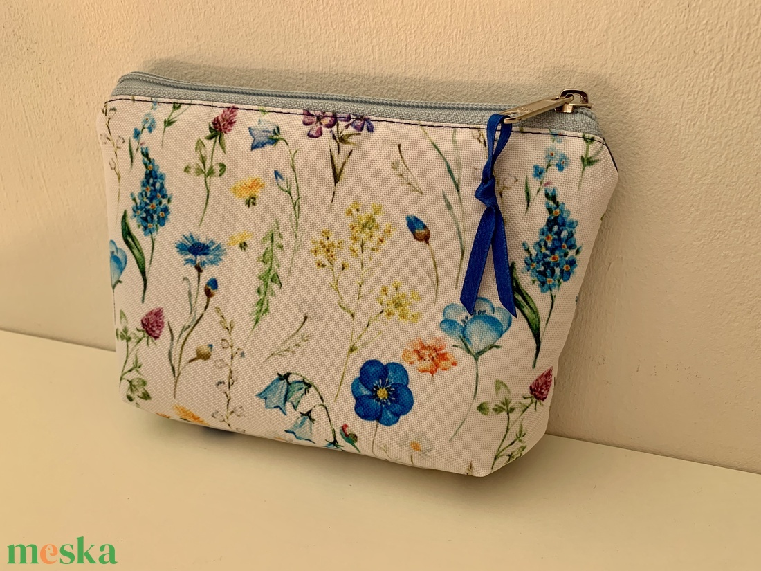 Kék-virág mintás neszesszer, Irattartó, Pipere tároló, Textil tároló - táska & tok - neszesszer - Meska.hu