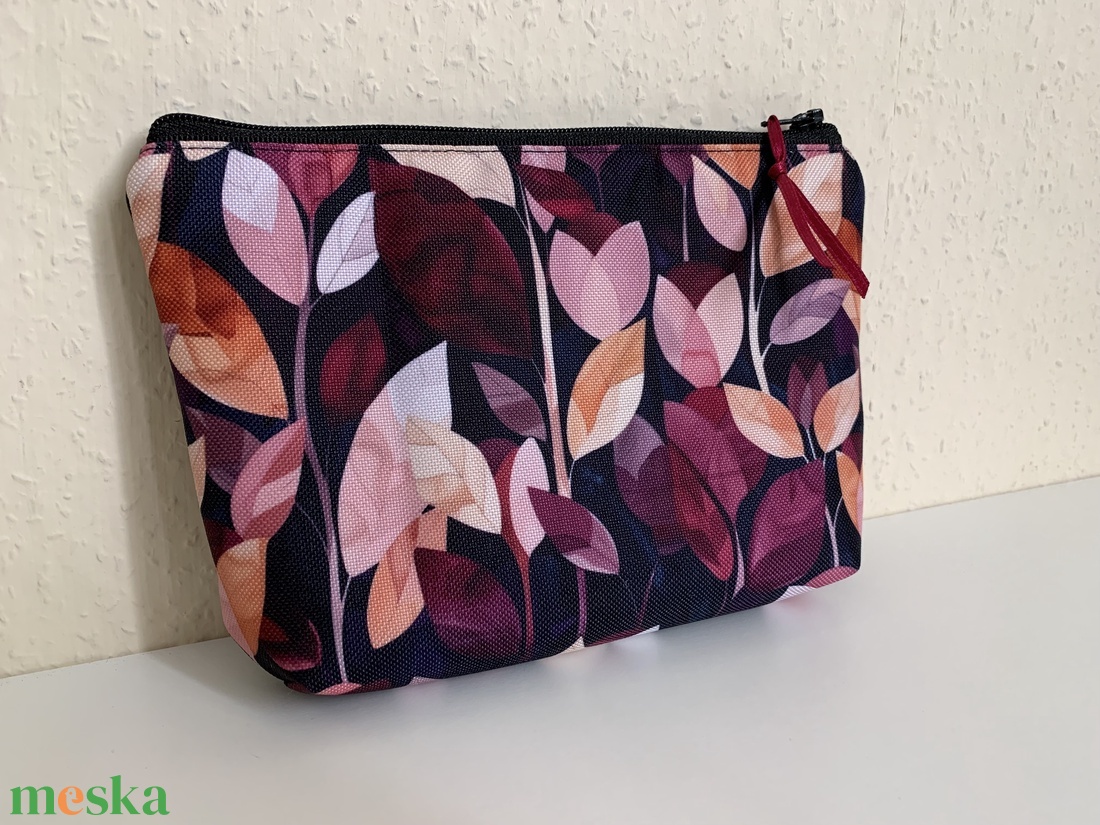 Bíbor lomb neszesszer, irattartó, pipere tároló, textil tároló - táska & tok - neszesszer - Meska.hu