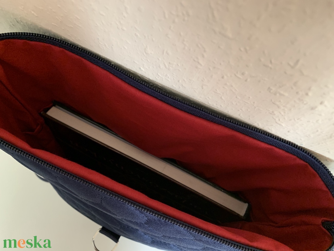 Rolltop őszi színű geometriai mintás-Vízálló-Hátizsák-Hátitáska  - táska & tok - hátizsák - roll top hátizsák - Meska.hu