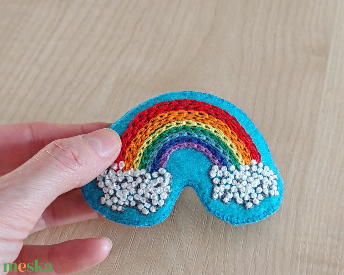 Szivárvány hajcsat - ruha & divat - hajdísz & hajcsat - hajcsat & hajtű - Meska.hu