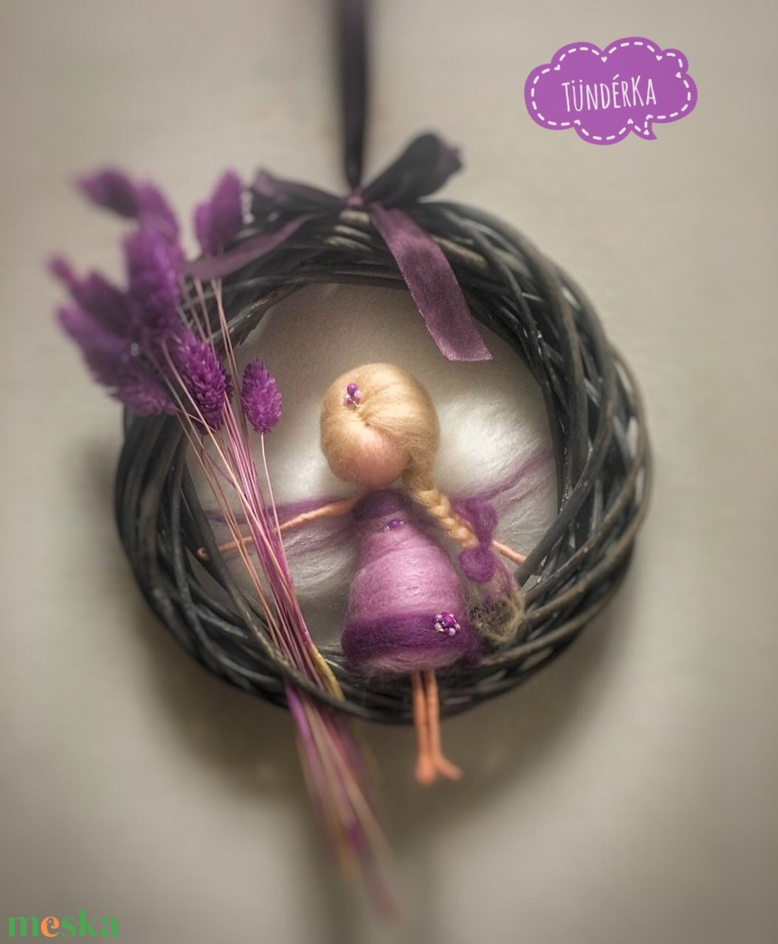 A lilaruhás Tündér... tündéri ajtódísz - otthon & életmód - dekoráció - ajtó- és ablak dekoráció - ajtódísz & kopogtató - Meska.hu A lilaruhás Tündér... tündéri ajtódísz - otthon & életmód - dekoráció - ajtó- és ablak dekoráció - ajtódísz & kopogtató - Meska.hu