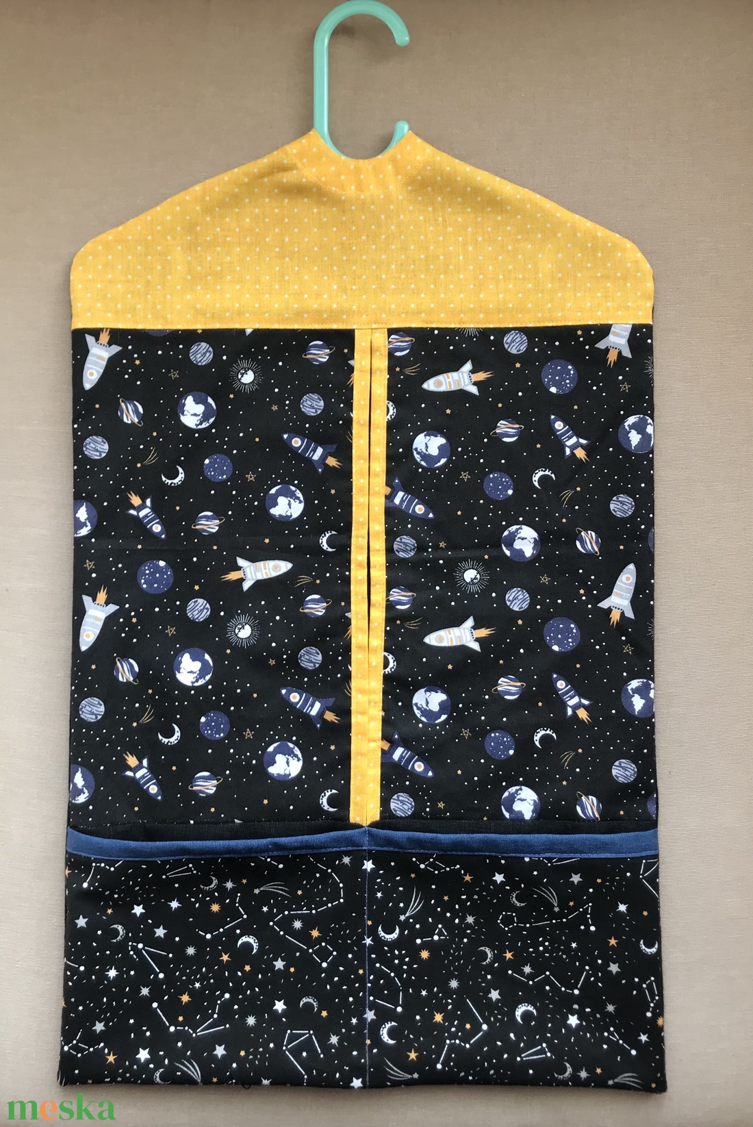 galaxis űrrakétákkal,- ovis zsák - játék & sport - ovis felszerelés - óvodai jelek - Meska.hu