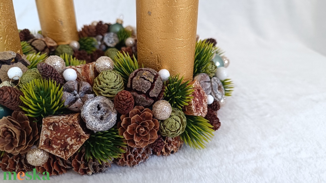Adventi koszorú arany színű gyertyákkal - karácsony - adventi díszek - adventi koszorú - Meska.hu Adventi koszorú arany színű gyertyákkal - karácsony - adventi díszek - adventi koszorú - Meska.hu