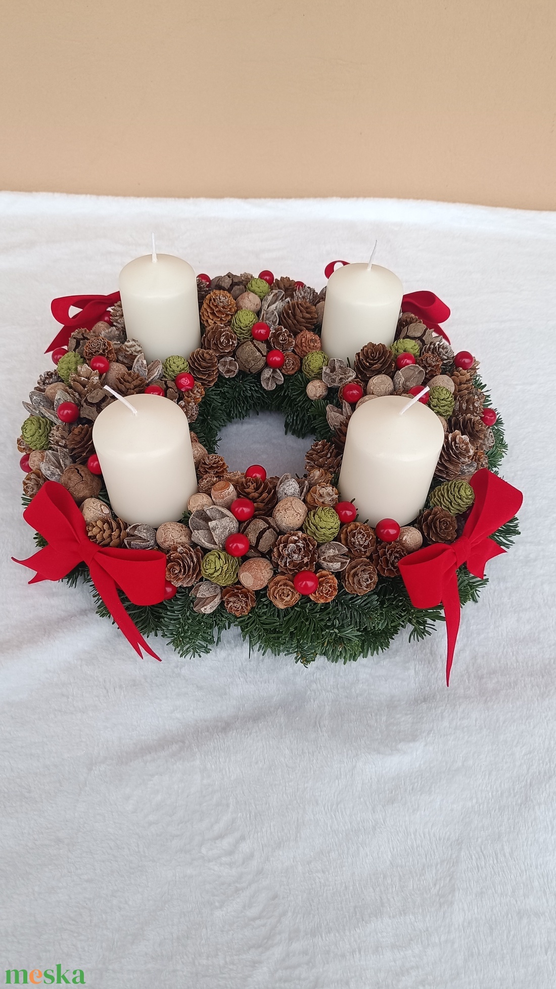 Adventi koszorú fehér színű gyertyákkal - karácsony - adventi díszek - adventi koszorú - Meska.hu