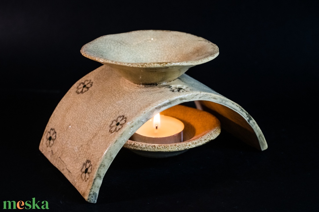 Kerámia illóolaj párologtató - karácsony - karácsonyi lakásdekoráció - ünnepi asztaldekoráció - Meska.hu