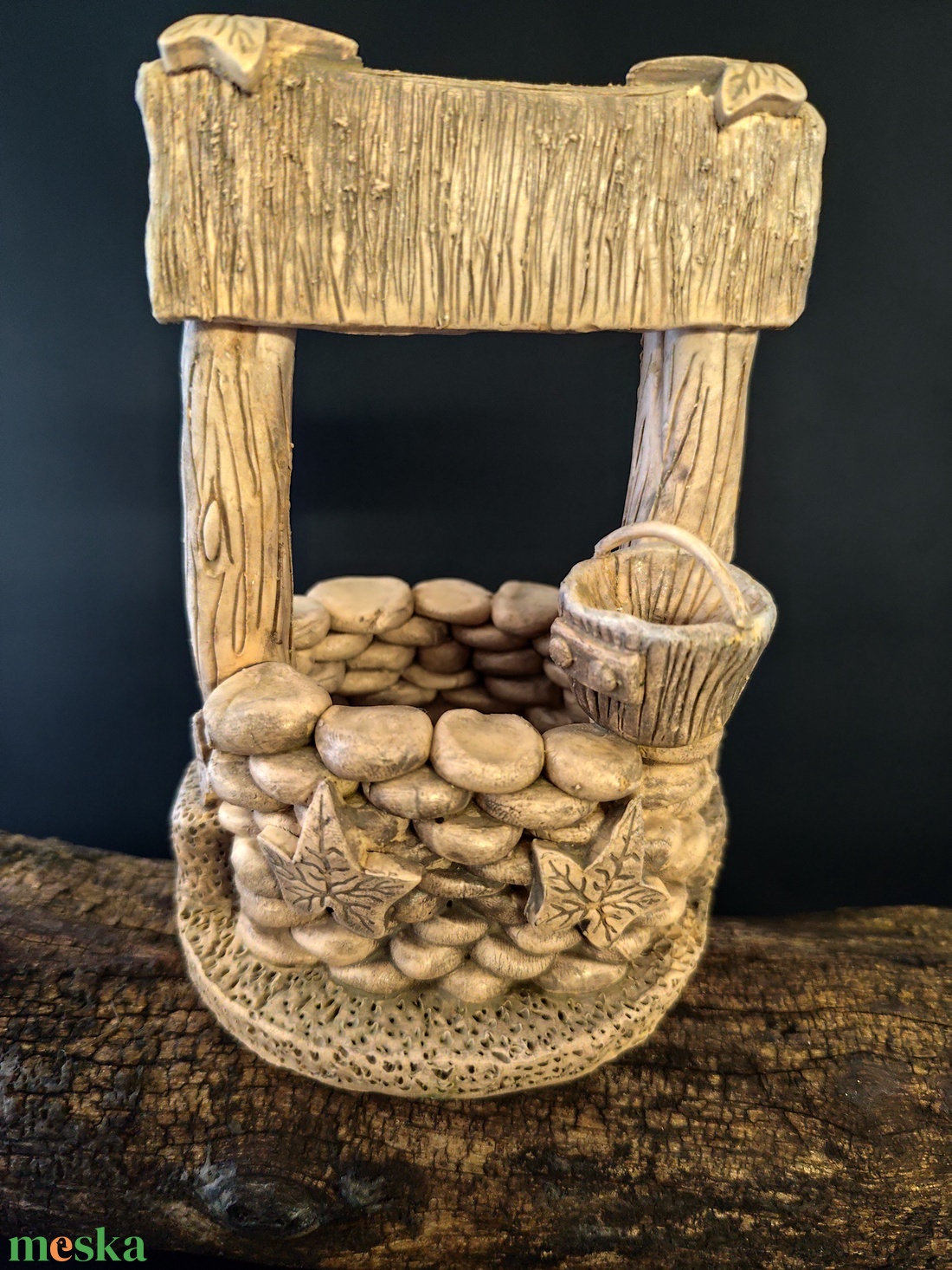 Kerámia kút vödörrel fehér - otthon & életmód - ház & kert - kerti dísz - Meska.hu