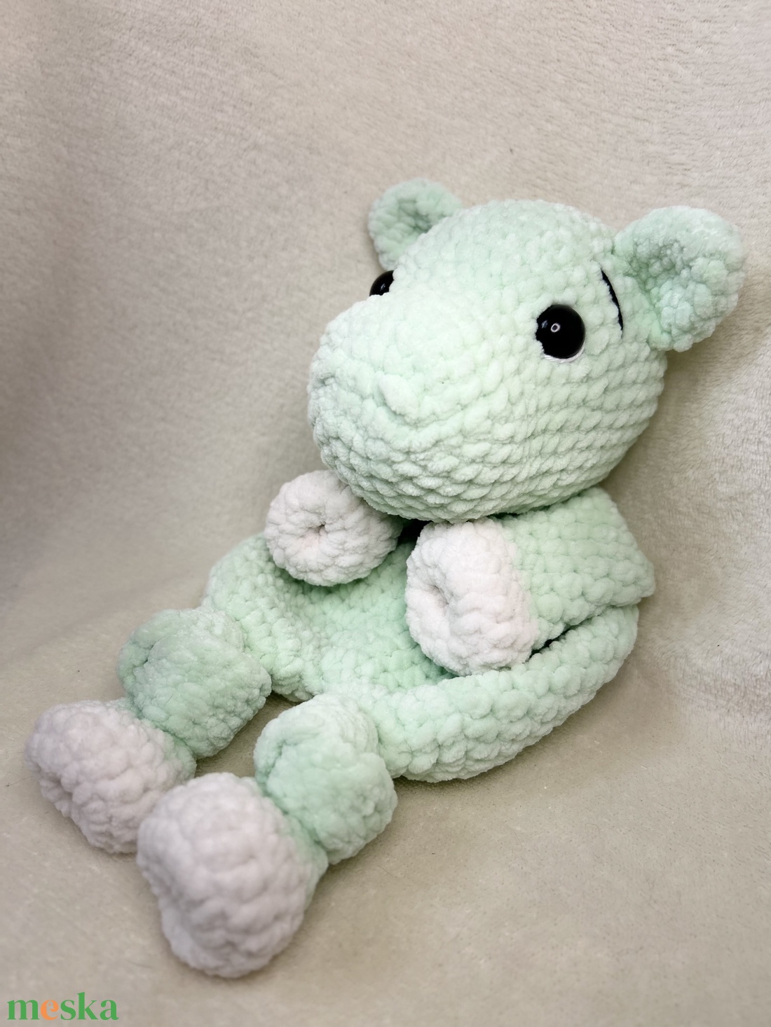 Horgolt plüss viziló szundipajti � - játék & sport - plüssállat & játékfigura - más figura - Meska.hu