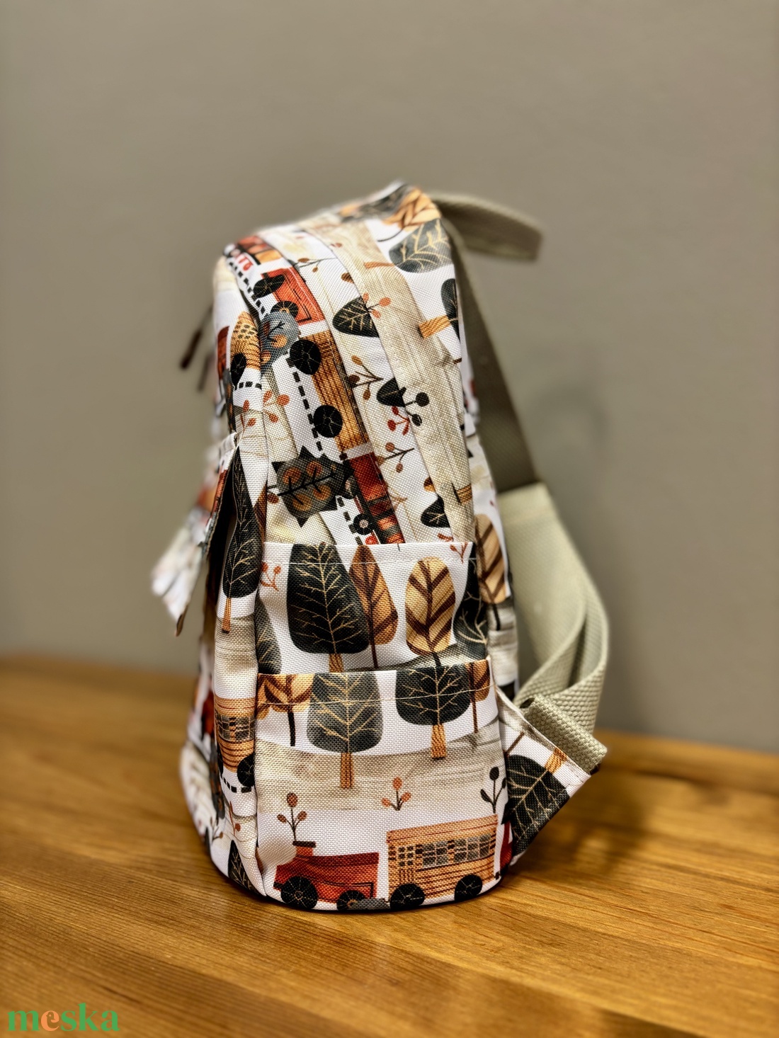 Vonatos hátizsák prémium vízálló anyagból  - táska & tok - hátizsák - kishátizsák - Meska.hu