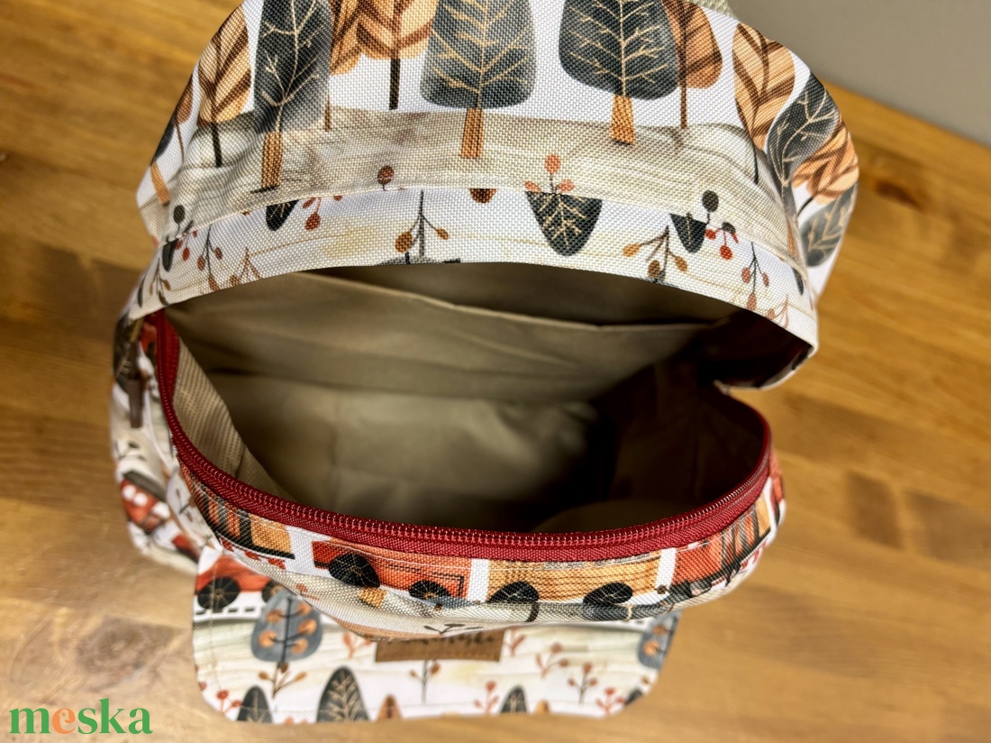 Vonatos hátizsák prémium vízálló anyagból  - táska & tok - hátizsák - kishátizsák - Meska.hu