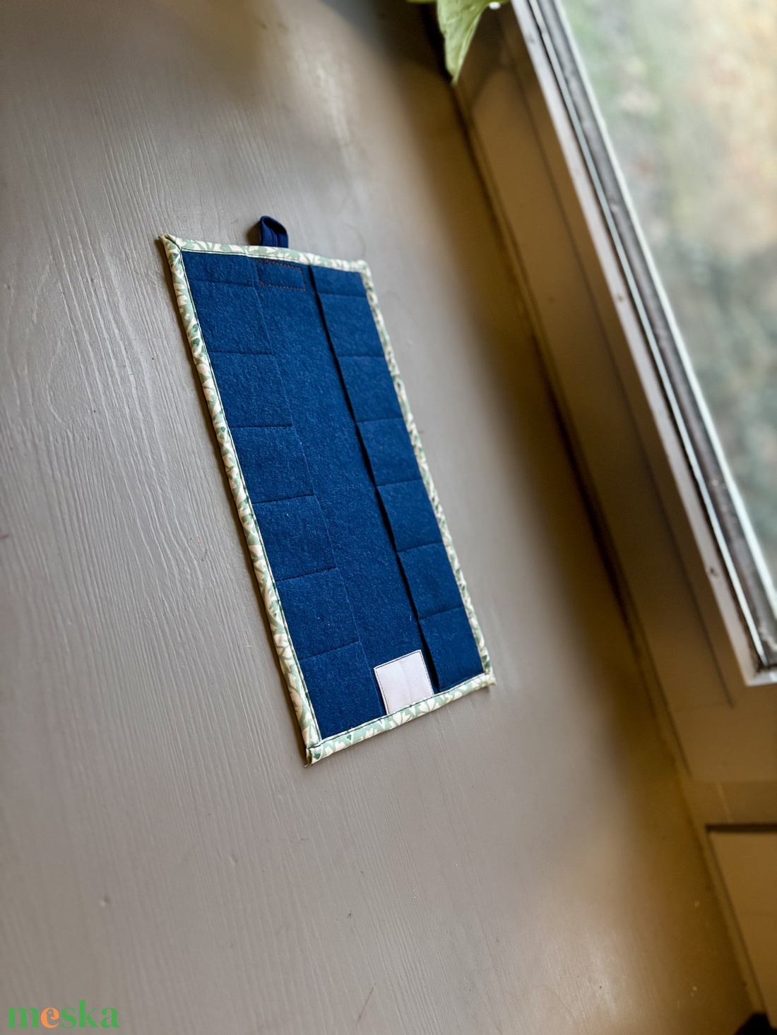 Krétakukac, méhviaszkréta tartó - Waldorf  - otthon & életmód - papír, írószer - tolltartó & ceruzatekercs - Meska.hu