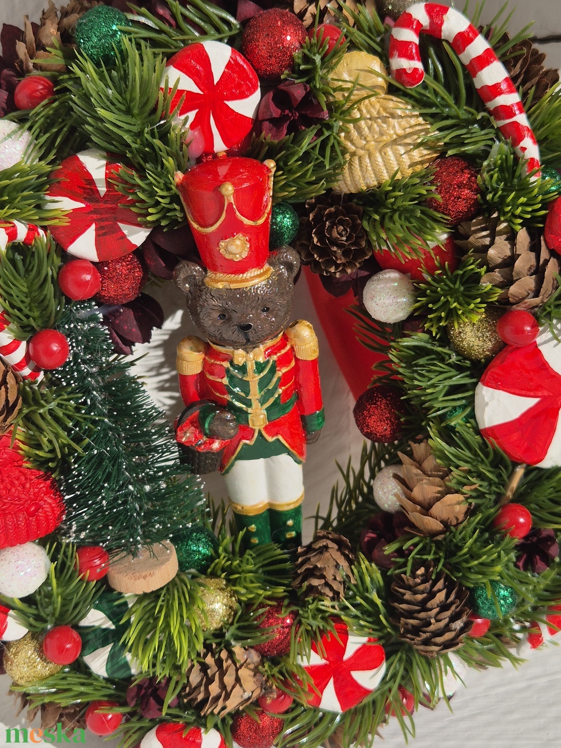 Karácsonyi macis diótörős kopogtató - karácsony - karácsonyi lakásdekoráció - karácsonyi ajtódíszek - Meska.hu