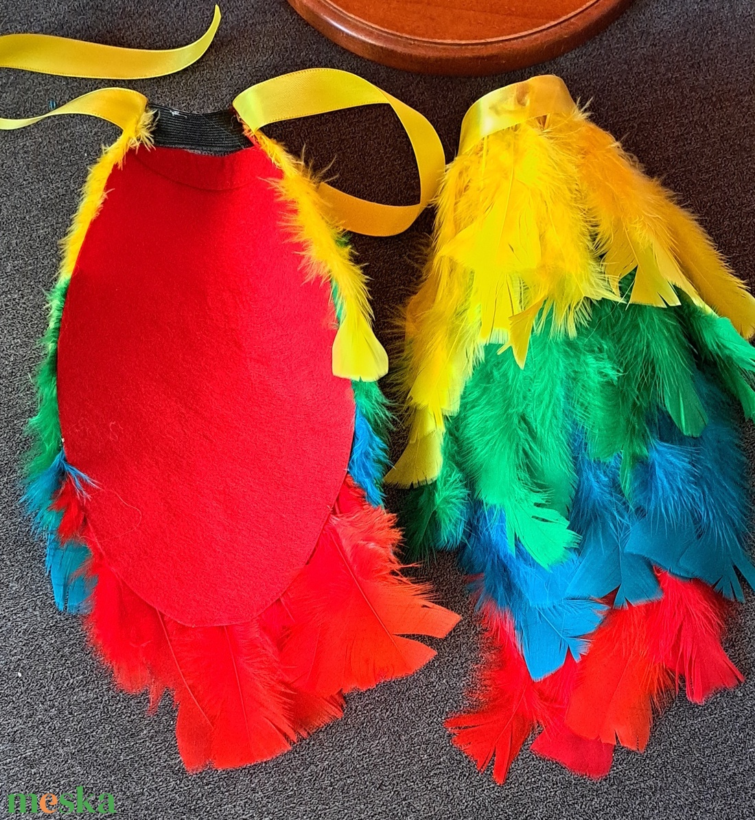 Színes Papagáj jelmez � látványos, különleges megjelenés - ruha & divat - jelmez & álarc - jelmez - Meska.hu