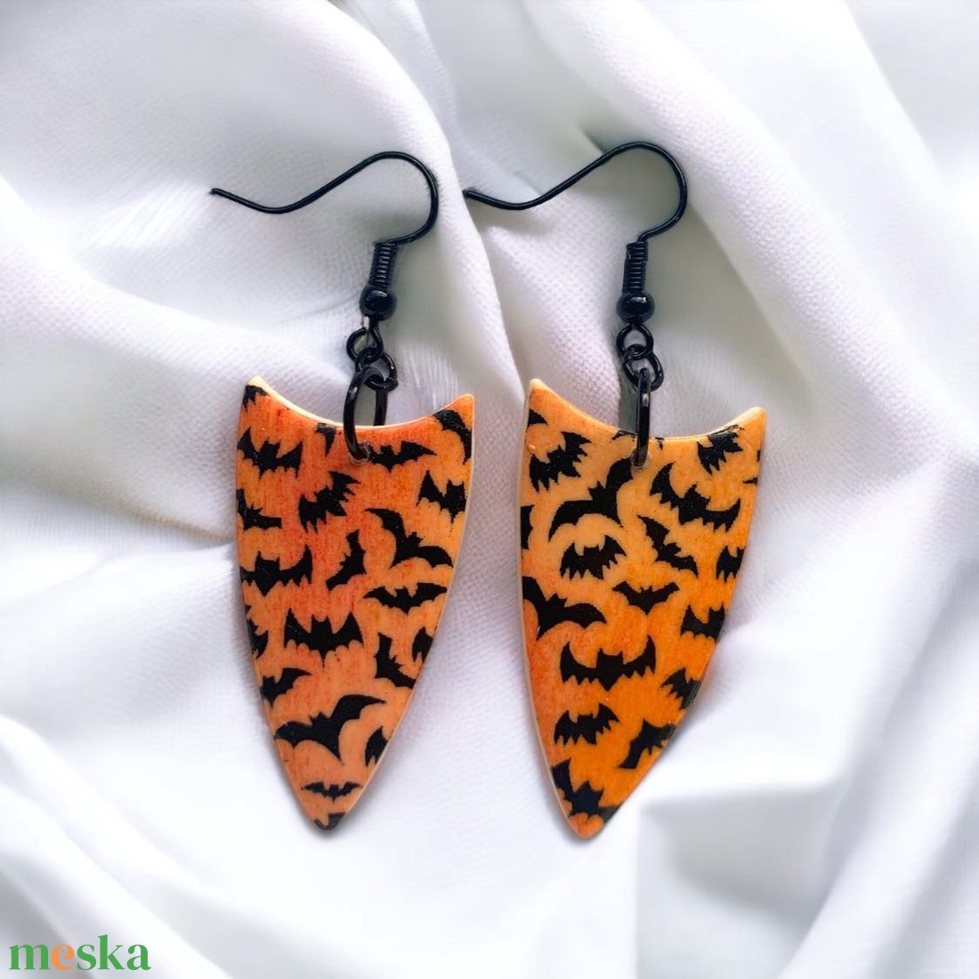 33. Narancssárga denevéres halloweeni fülbevaló - ékszer - fülbevaló - lógó fülbevaló - Meska.hu