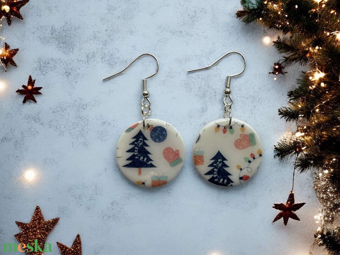409. Karácsonyi mintás ,mégis egyszerű kerek fülbevaló - ékszer - fülbevaló - lógós kerek fülbevaló - Meska.hu