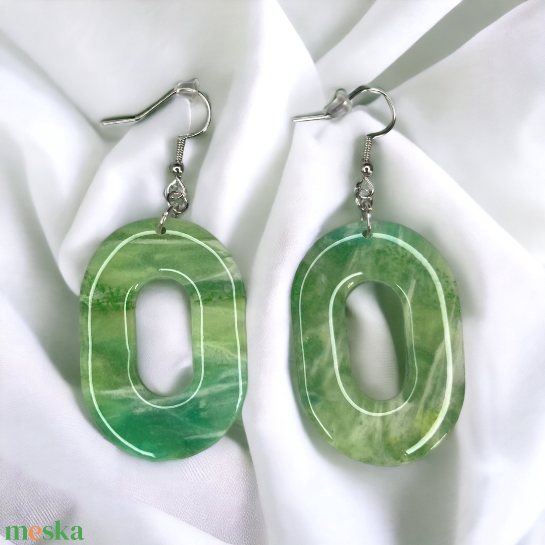 453. Ovális alakú ásványhatású fülbevaló - ékszer - fülbevaló - lógó fülbevaló - Meska.hu