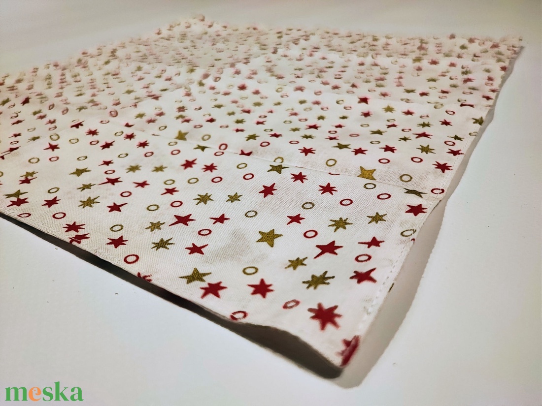 Kétoldalas karácsonyi szalvéta: fehér-piros/ 2 db - karácsony - karácsonyi lakásdekoráció - ünnepi asztaldekoráció - Meska.hu