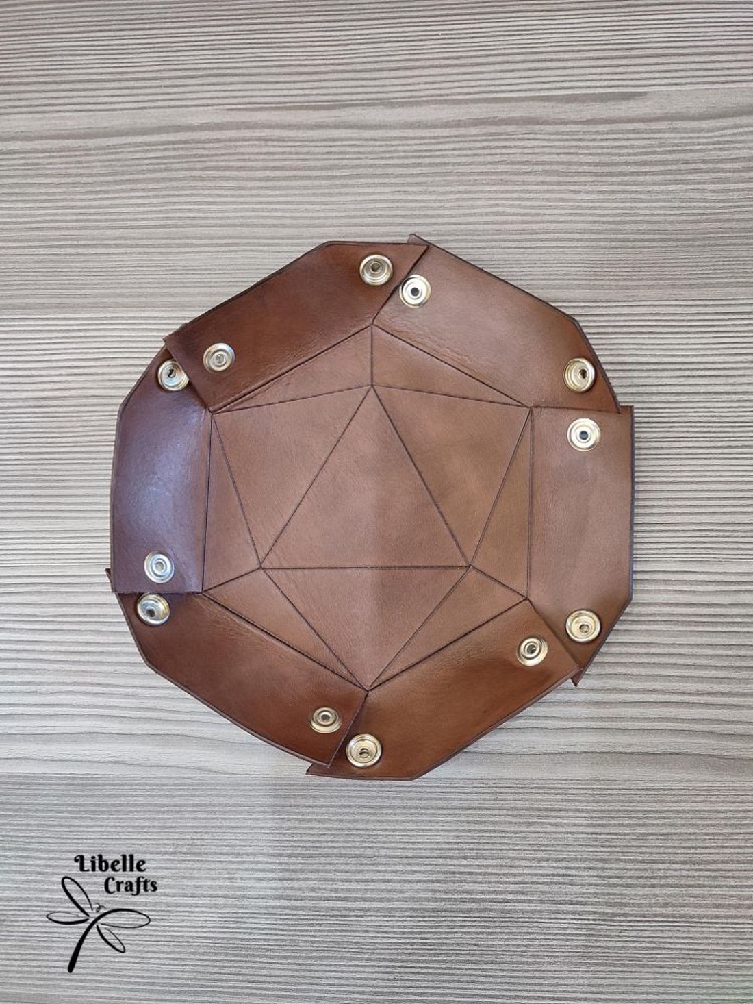 Hatszögletű - D20 sziluettes kockadobó tálca - játék & sport - táblajáték és kártyajáték - társasjátékok - dobókocka - Meska.hu