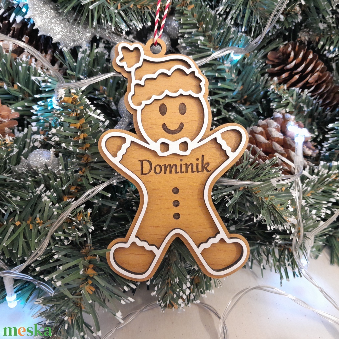 Mézeskalács karácsonyfadíszek névvel! - karácsony - karácsonyi lakásdekoráció - karácsonyfadíszek - Meska.hu