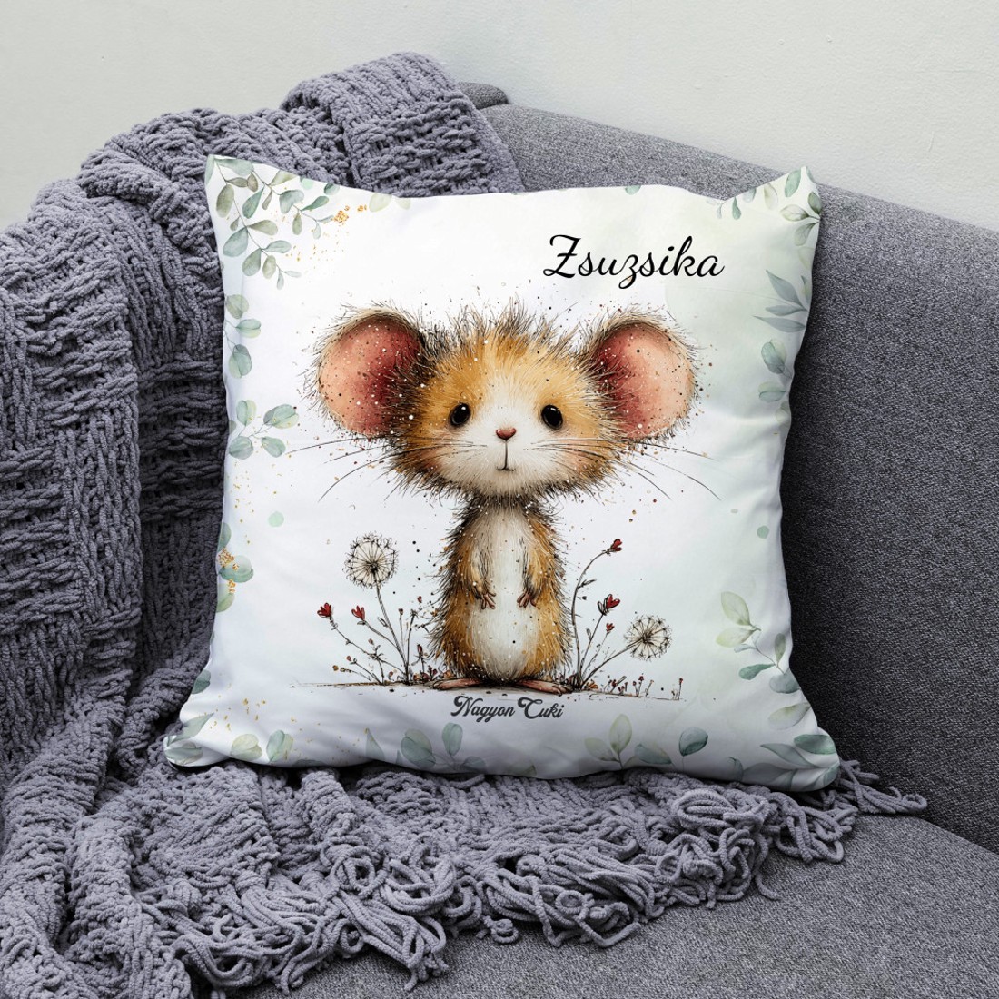 Névvel kérhető - Az erdő cuki aprósága, a mogyorós pele mintás párna - otthon & életmód - lakástextil - párna & párnahuzat - díszpárna (belsővel együtt) - Meska.hu