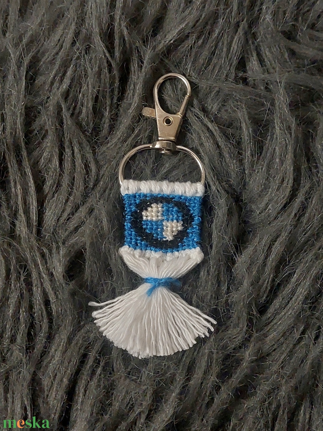 BMW-s kulcstartó - táska & tok - kulcstartó & táskadísz - kulcstartó - Meska.hu