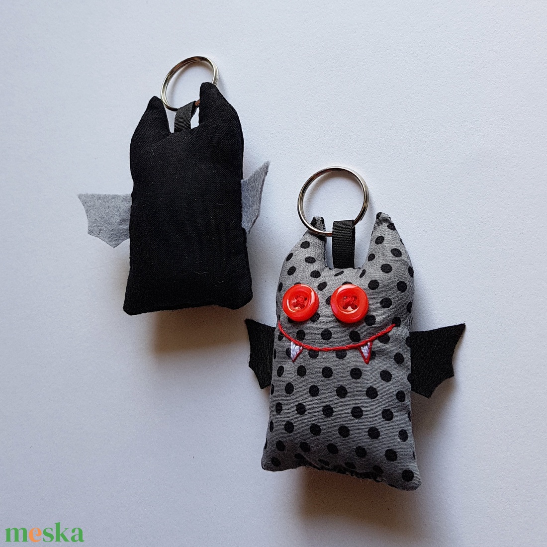 Szerelmes Denevérek - 2db textilkulcstartó egy csomagban - táska & tok - kulcstartó & táskadísz - kulcstartó - Meska.hu