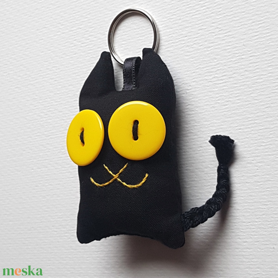 Fekete macska textil kulcstartó - otthon & életmód - dekoráció - halloween - halloweeni jelmez és kiegészítők - Meska.hu Fekete macska textil kulcstartó - otthon & életmód - dekoráció - halloween - halloweeni jelmez és kiegészítők - Meska.hu