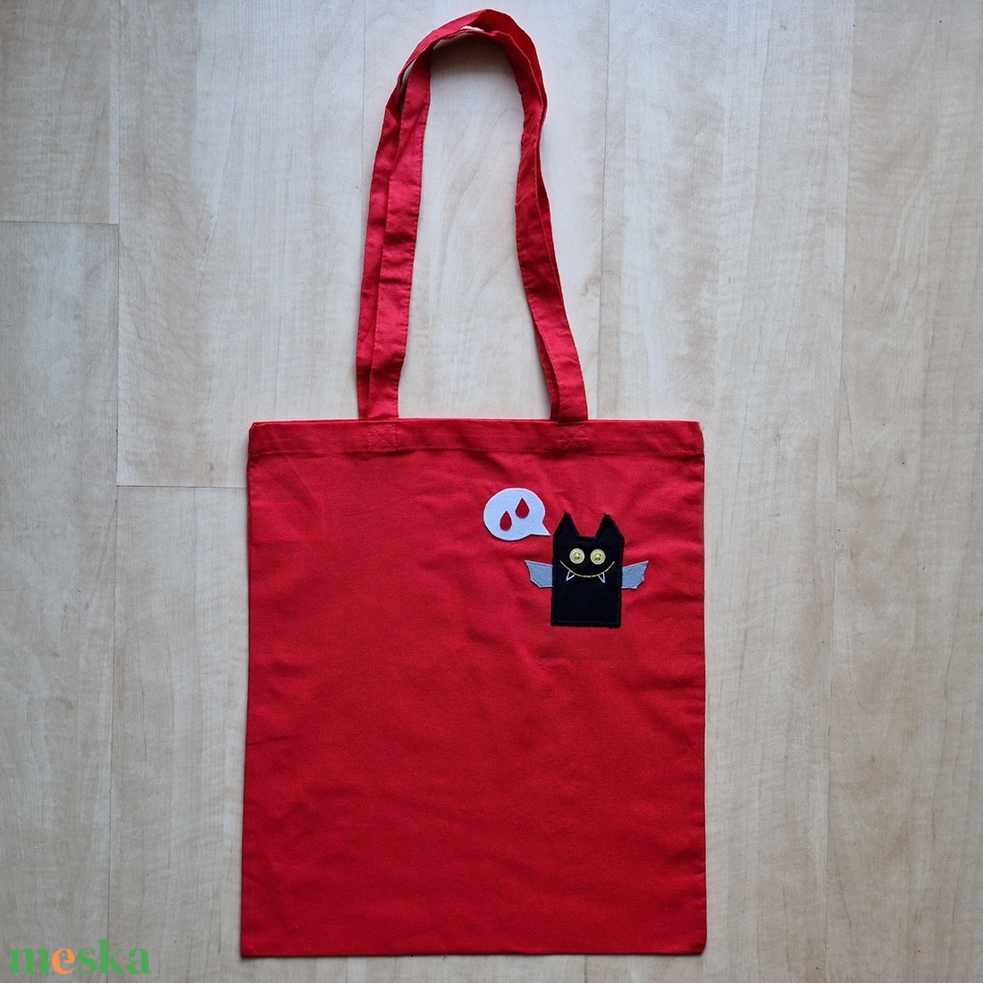 Mire gondol a denevér? - Hosszúfülű piros szatyor - táska & tok - bevásárlás & shopper táska - shopper, textiltáska, szatyor - Meska.hu Mire gondol a denevér? - Hosszúfülű piros szatyor - táska & tok - bevásárlás & shopper táska - shopper, textiltáska, szatyor - Meska.hu