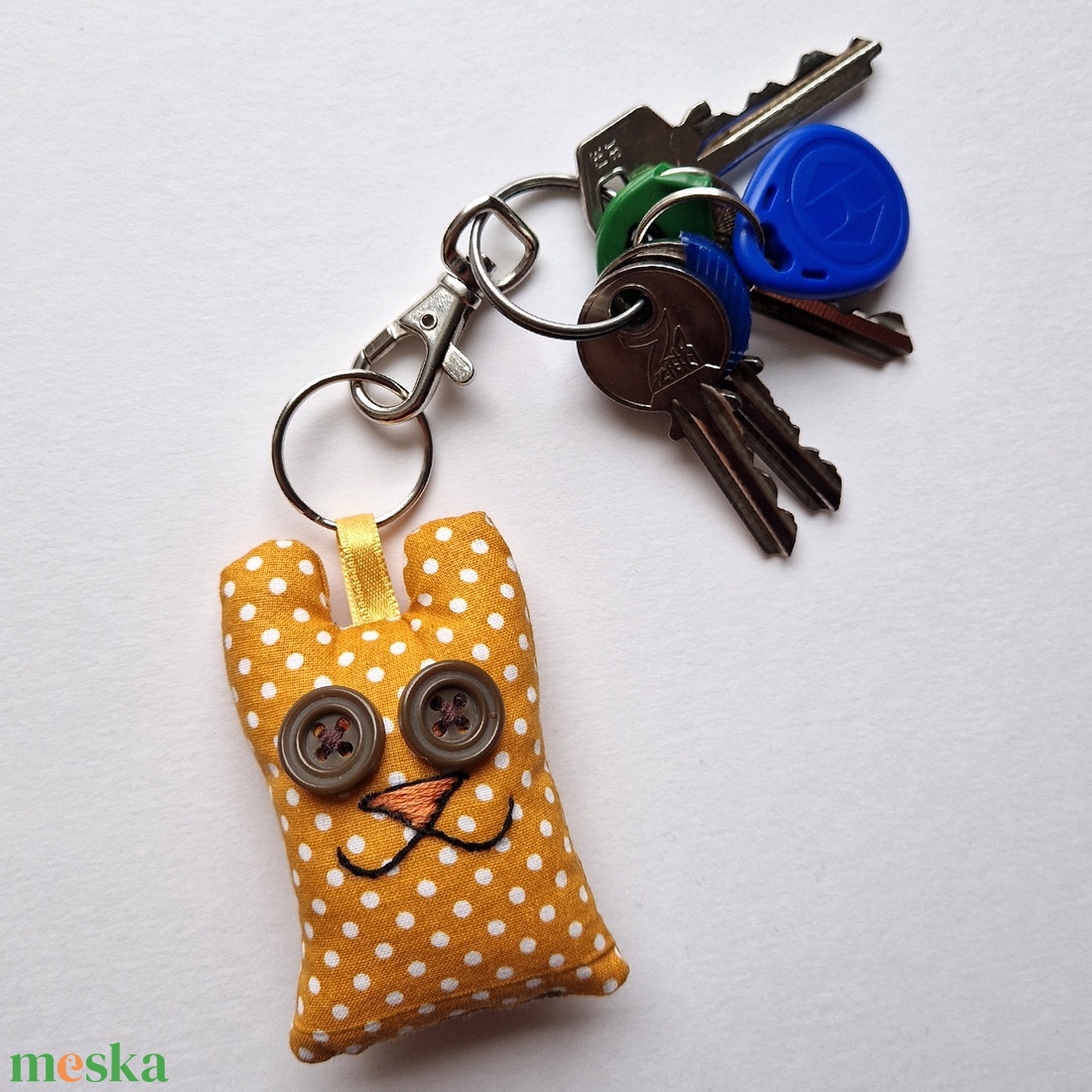 Pöttyös maci kulcstartó - táska & tok - kulcstartó & táskadísz - kulcstartó - Meska.hu Pöttyös maci kulcstartó - táska & tok - kulcstartó & táskadísz - kulcstartó - Meska.hu