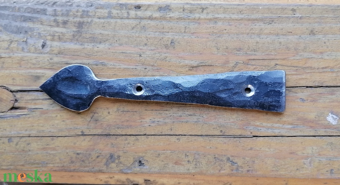 Kovácsoltvas díszvasalat bútorra, ajtóra - kézzel kovácsolt - otthon & életmód - bútor - más bútor - Meska.hu