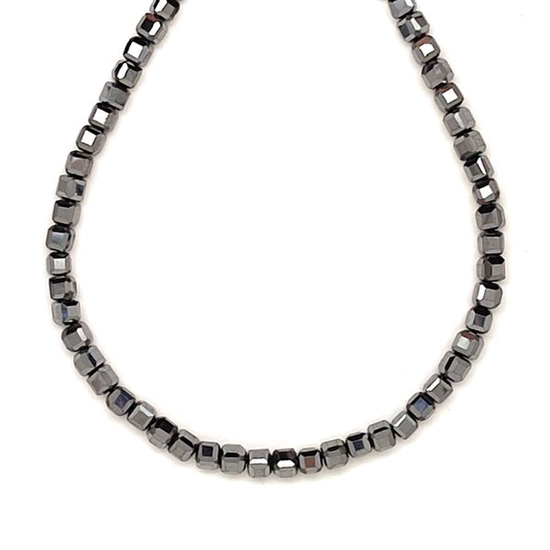 Szilícium fazettált kocka 3,5-3,5mm  ékszerkészítő alapanyag (füzér) - kellékek & szerszámok - ásvány alapanyag - ásványfüzér - Meska.hu Szilícium fazettált kocka 3,5-3,5mm  ékszerkészítő alapanyag (füzér) - kellékek & szerszámok - ásvány alapanyag - ásványfüzér - Meska.hu