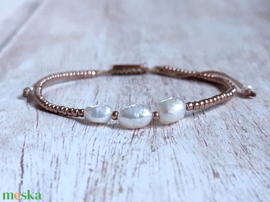 MIGI Pearl Trio karkötő  - ékszer - karkötő - gyöngyös karkötő - Meska.hu