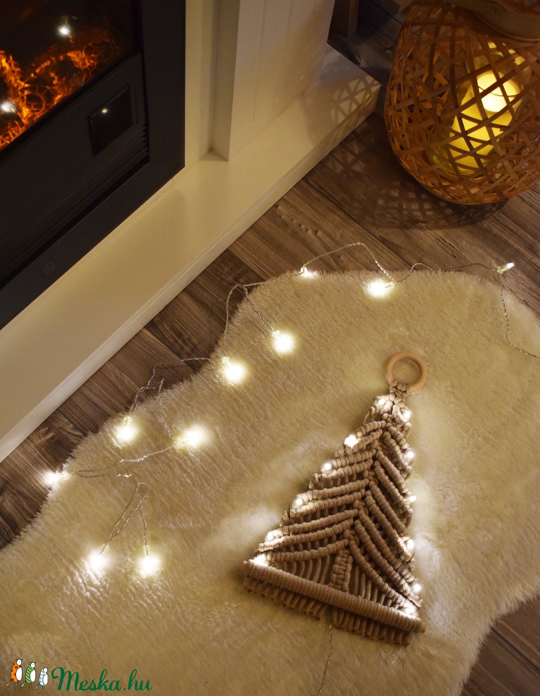 Makramé világító karácsonyi ablakdísz, falidísz - fenyőfa - otthon & életmód - dekoráció - Meska.hu