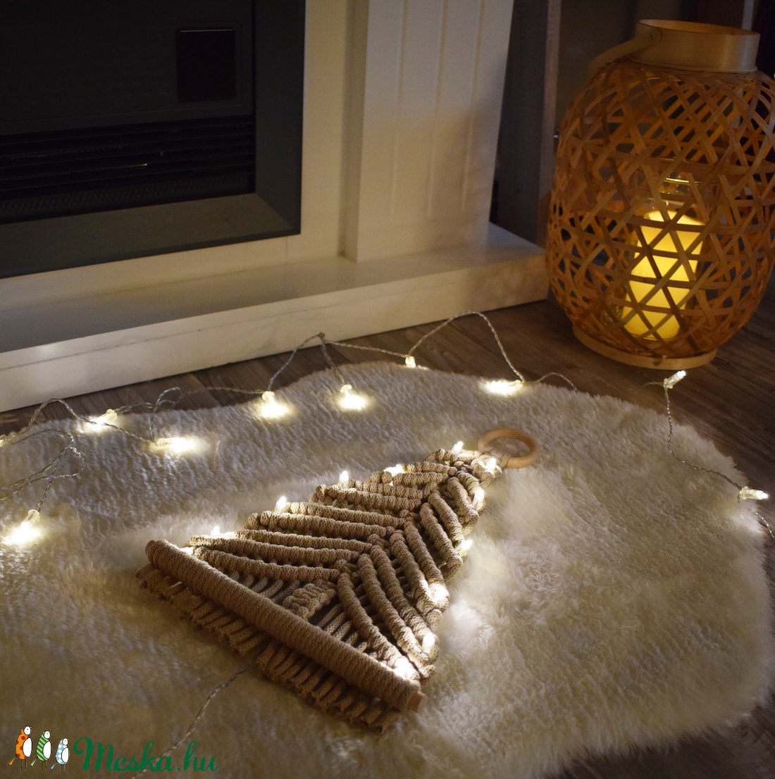 Makramé világító karácsonyi ablakdísz, falidísz - fenyőfa - otthon & életmód - dekoráció - Meska.hu