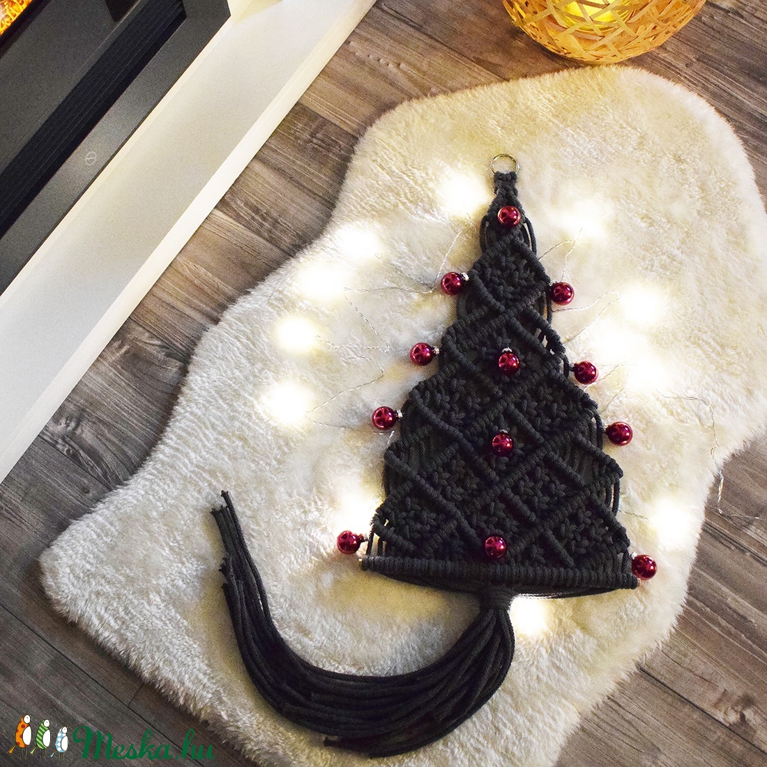 Makramé karácsonyi ablakdísz, falidísz - fenyőfa - otthon & életmód - dekoráció - Meska.hu