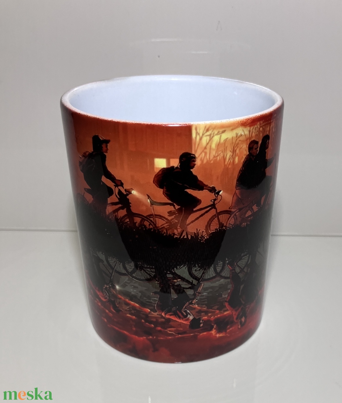 Stranger Things bögre - otthon & életmód - konyhafelszerelés, tálalás - tálalás - bögre & csésze - Meska.hu