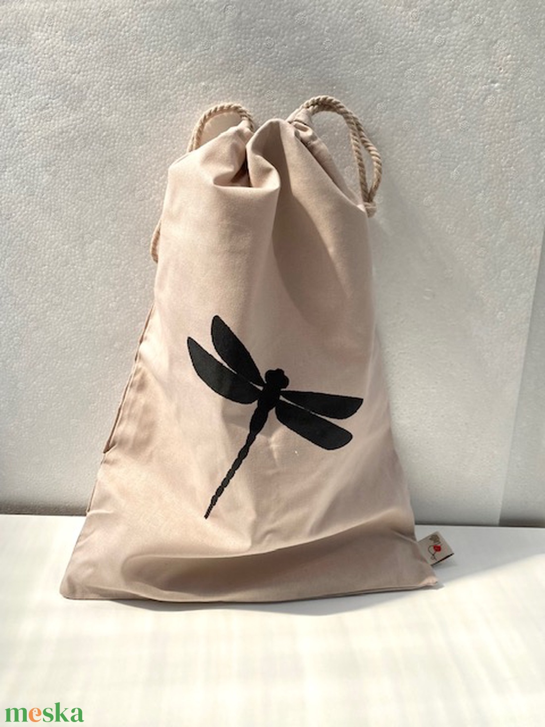 Kenyértartó zsák, homok (Fekete szitakötős mintás) - táska & tok - bevásárlás & shopper táska - kenyeres zsák - Meska.hu Kenyértartó zsák, homok (Fekete szitakötős mintás) - táska & tok - bevásárlás & shopper táska - kenyeres zsák - Meska.hu