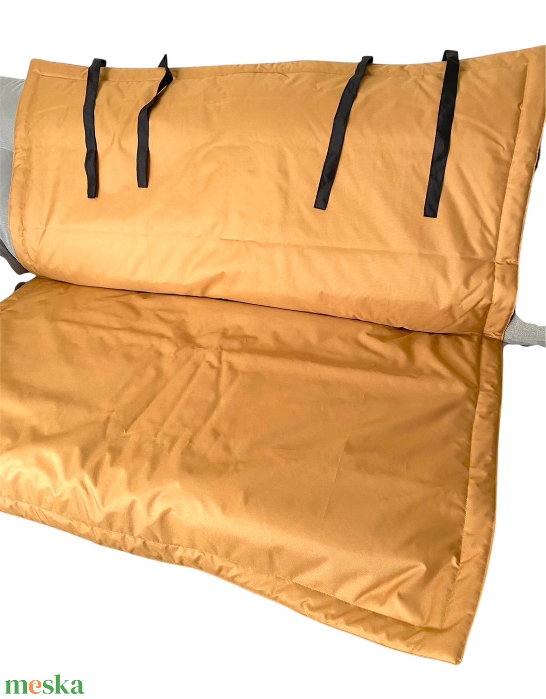 Autós üléstakaró (kutyás) (arany-fekete) - otthon & életmód - kisállatoknak - kutyáknak - kutya fekhelyek, házak - Meska.hu