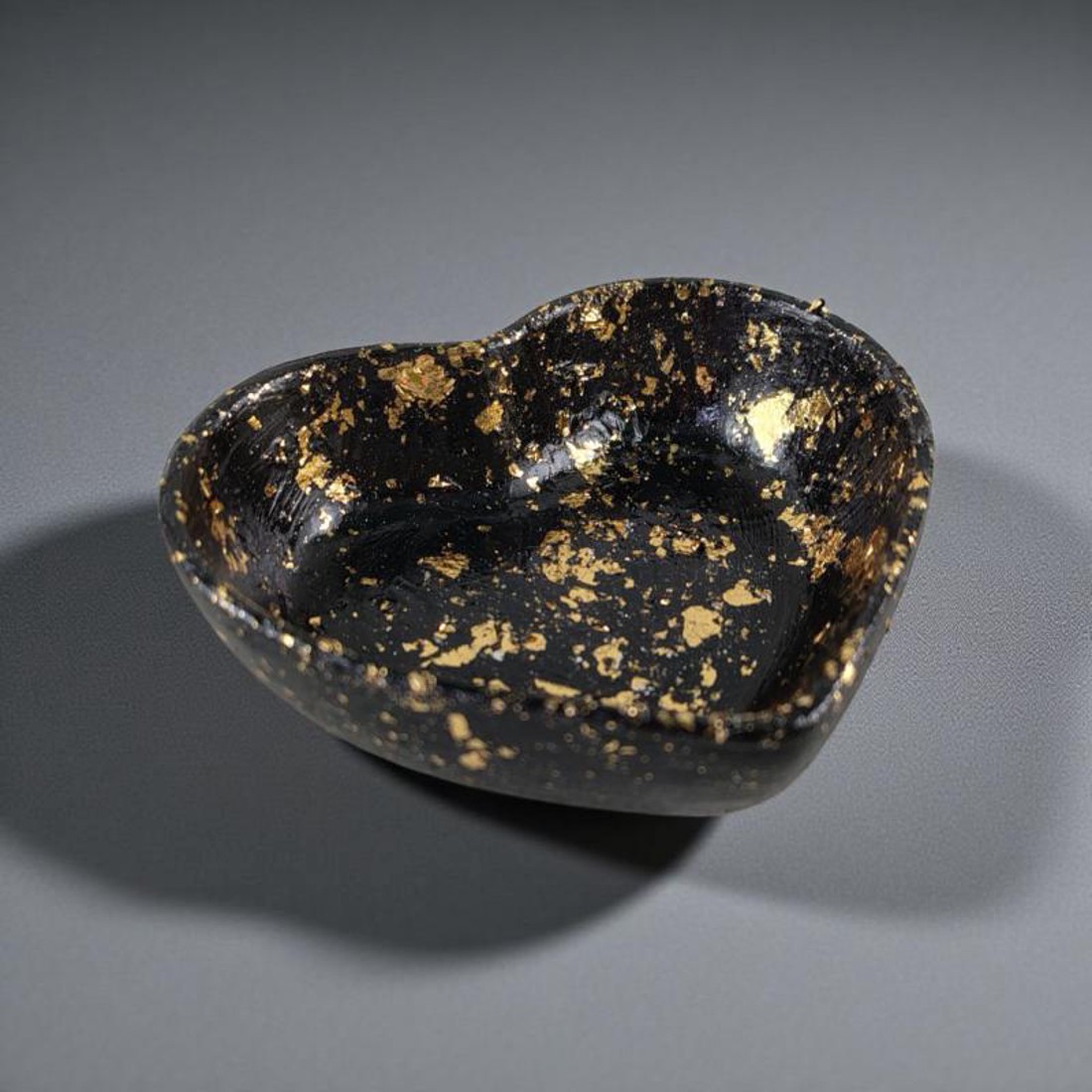 Kis szív tálka - fekete-arany fóliás - otthon & életmód - dekoráció - halloween - halloweeni dekoráció - Meska.hu