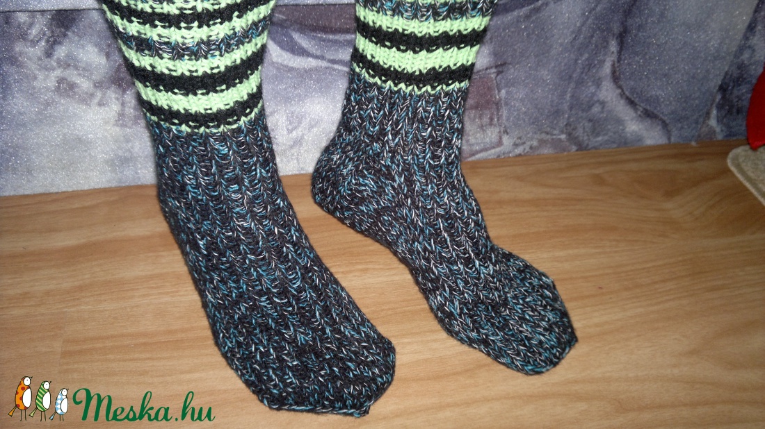Kézzel kötött vastag zokni 42-43 méretben. -  - Meska.hu