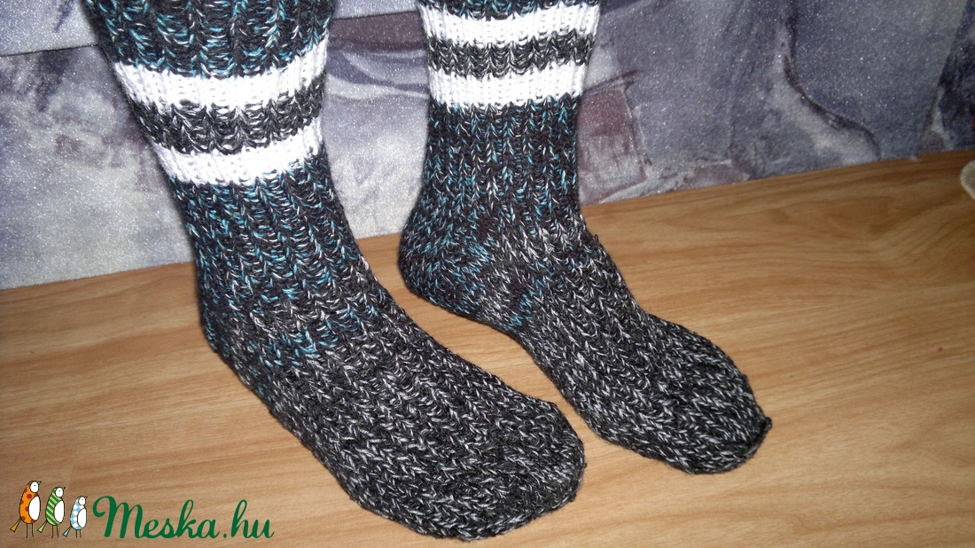 Kézzel kötött vastag zokni 42-43 méretben. -  - Meska.hu
