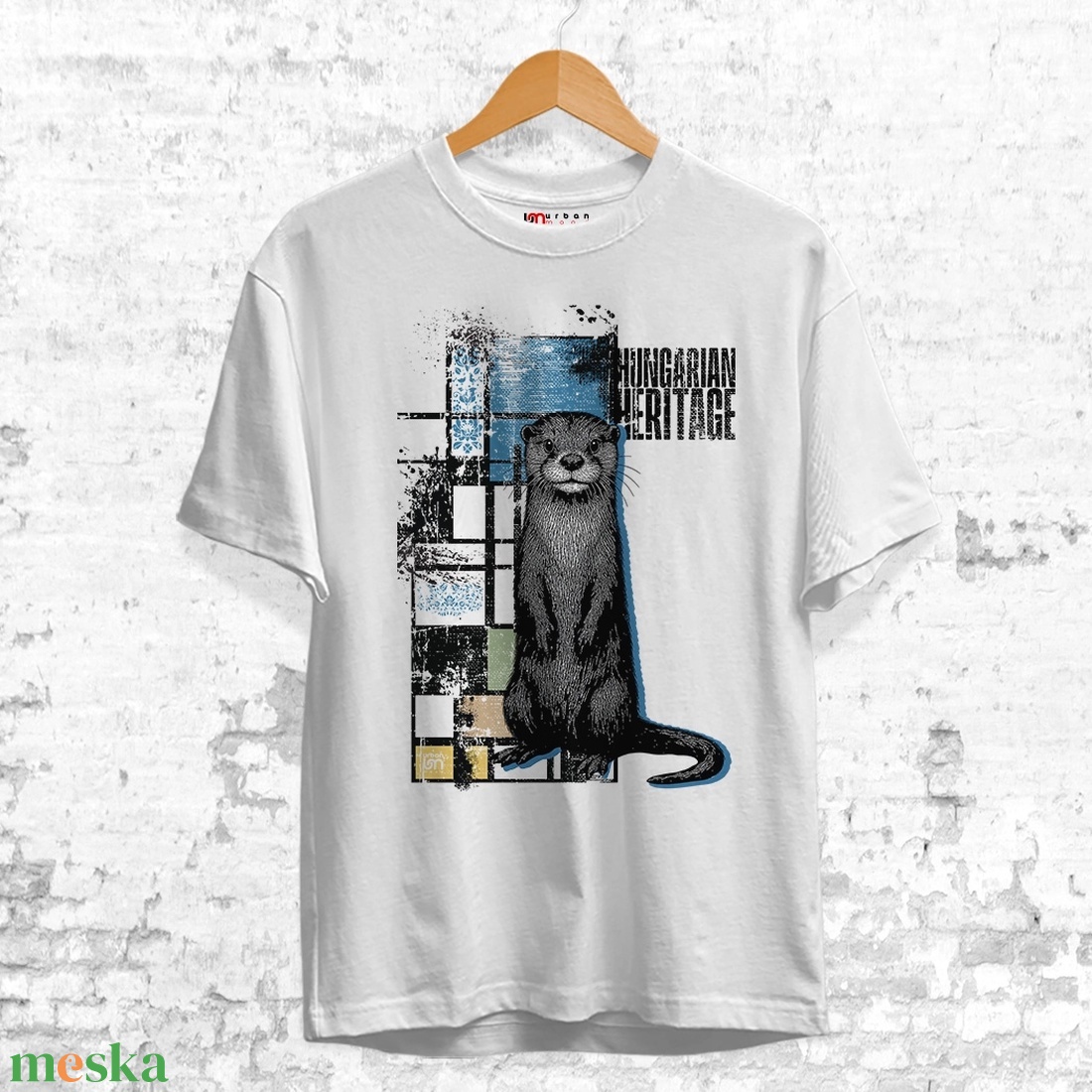 Vidra mintás unisex póló  Hungarian Heritage kollekció / Urbanmood - ruha & divat - női ruha - póló, felső - Meska.hu