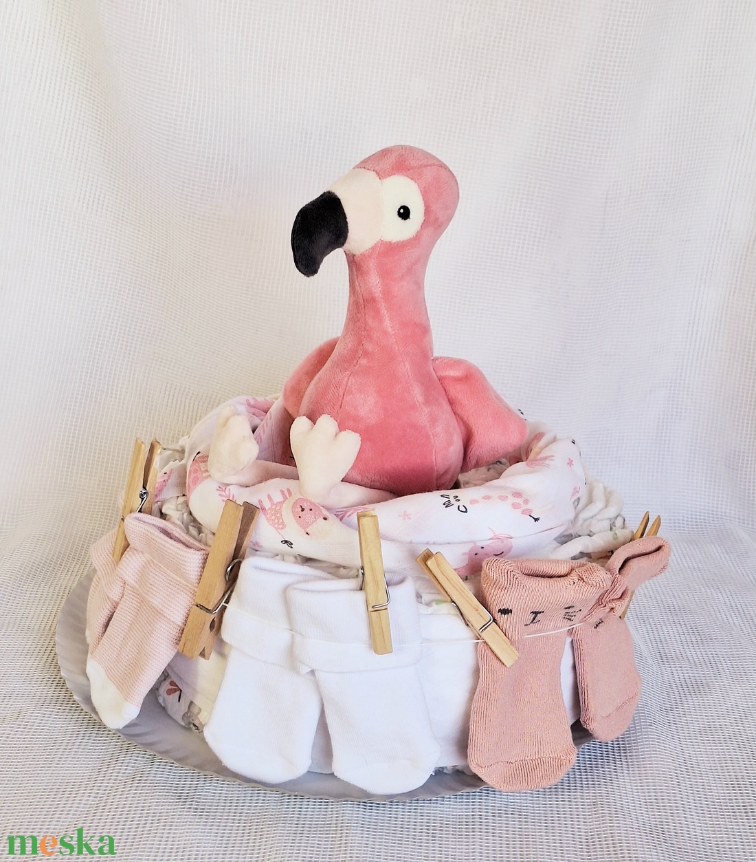 Flamingós pelenkatorta - otthon & életmód - babaszoba, gyerekszoba - babaszoba dekoráció - Meska.hu