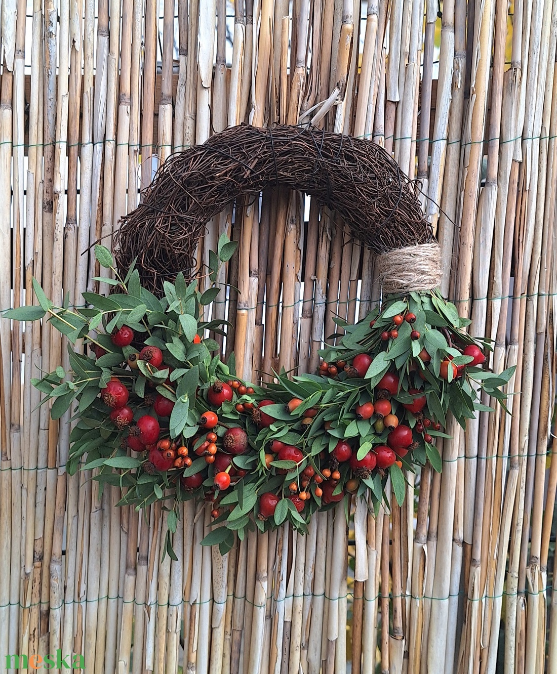 Csipkebogyó kopogtató - otthon & életmód - dekoráció - ajtó- és ablak dekoráció - ajtódísz & kopogtató - Meska.hu