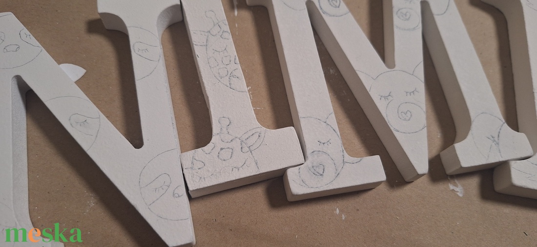 Állatos dekorbetű - baba - mama - babaszoba dekoráció - babanév dekoráció - Meska.hu