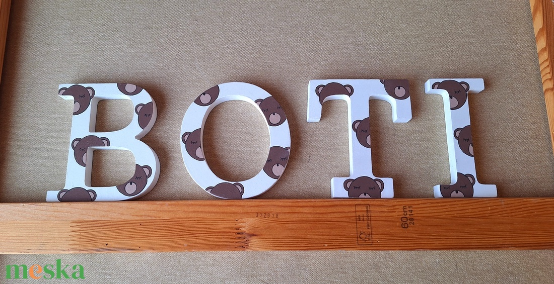 Mackós dekorbetű - baba - mama - babaszoba dekoráció - babanév dekoráció - Meska.hu