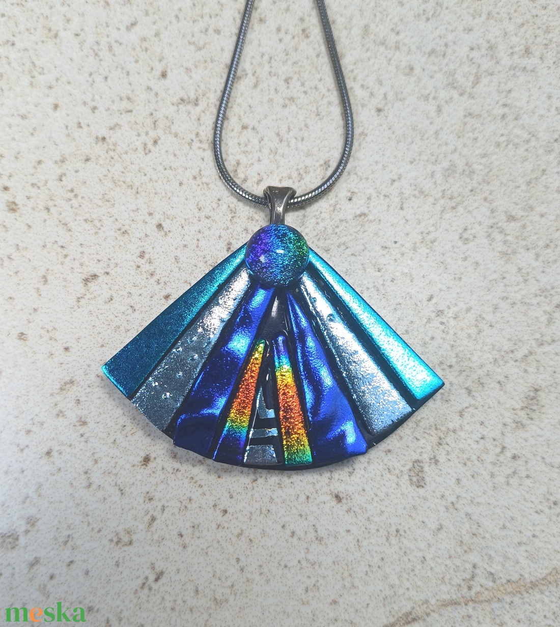 Kleopátra Dichroic üvegnyaklánc - ékszer - nyaklánc - medálos nyaklánc - Meska.hu
