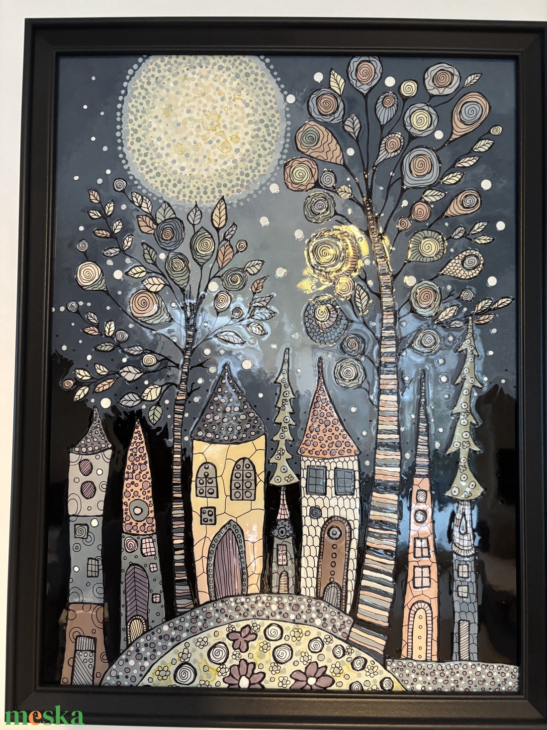 Fák - házak - csillagos égbolt - művészet - festmény - üvegfestmény - Meska.hu