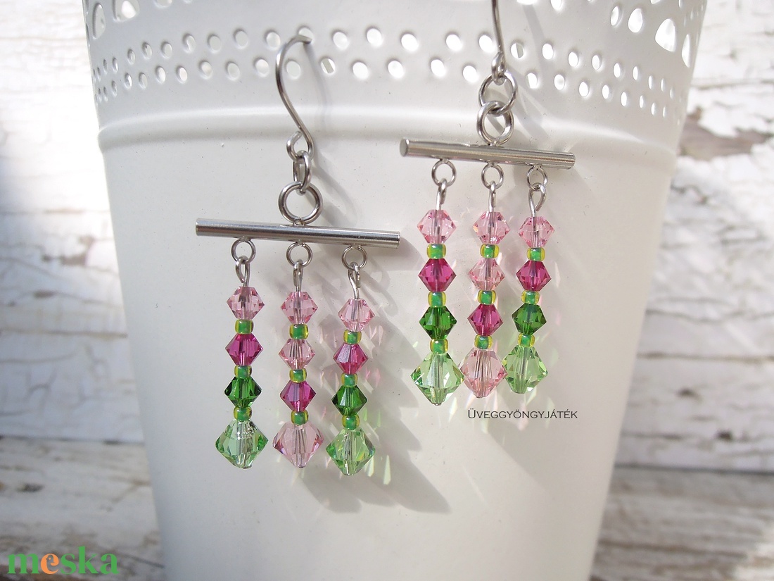 Üde tavasz - fülbevaló, Swarovski fülbevaló - ékszer - fülbevaló - csillár fülbevaló - Meska.hu Üde tavasz - fülbevaló, Swarovski fülbevaló - ékszer - fülbevaló - csillár fülbevaló - Meska.hu