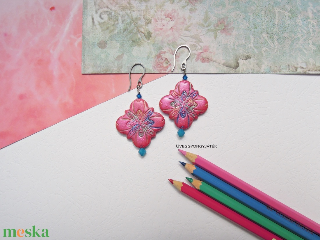 Pink arabica - fülbevaló Swarovski kristállyal - ékszer - fülbevaló - lógó fülbevaló - Meska.hu Pink arabica - fülbevaló Swarovski kristállyal - ékszer - fülbevaló - lógó fülbevaló - Meska.hu