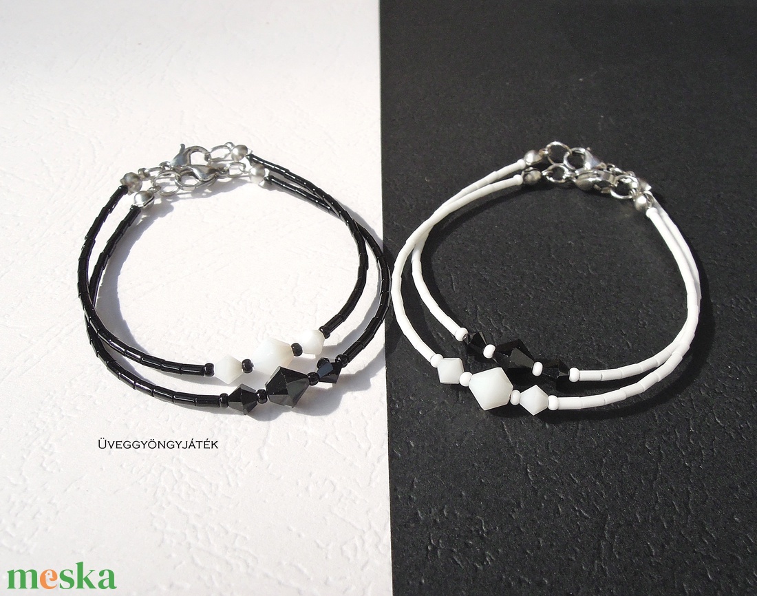 Fehér fekete minimál karkötő Swarovski gyöngyökkel, ajándék lánynak nőnek - ékszer - karkötő - gyöngyös karkötő - Meska.hu Fehér fekete minimál karkötő Swarovski gyöngyökkel, ajándék lánynak nőnek - ékszer - karkötő - gyöngyös karkötő - Meska.hu